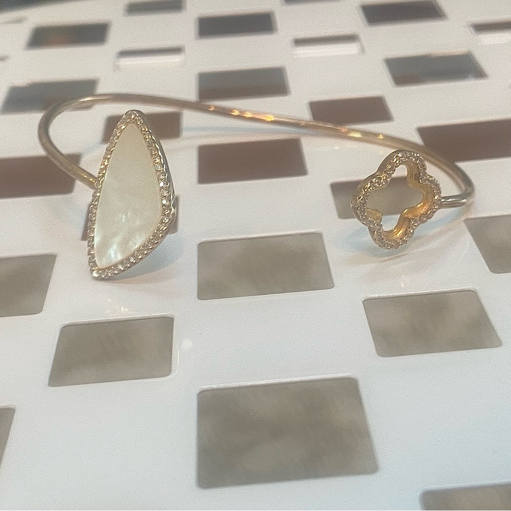 NWOT Golden Cuff Bangle Bracelets with Large Pearl and Clover with Diamonds